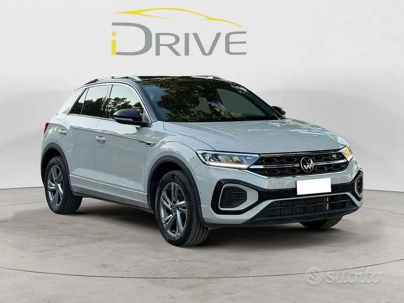 Volkswagen T-Roc 2023 photo 3