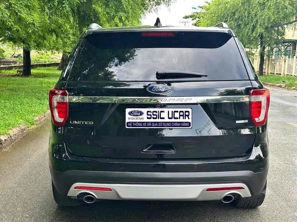 Ford Explorer 2017 photo 3