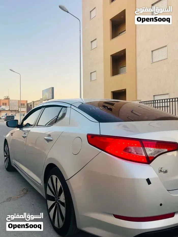Kia Optima 2012 photo 2