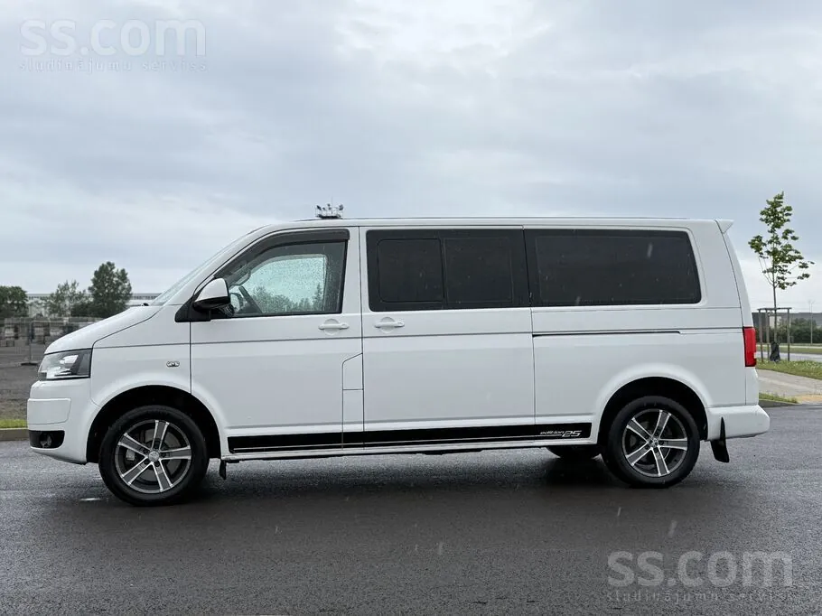 Volkswagen Multivan 2013 photo 5