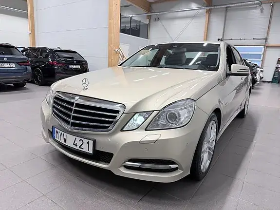Mercedes-Benz E 200 2011 photo 3