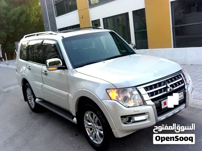 Mitsubishi Pajero Gls 2022 photo 2