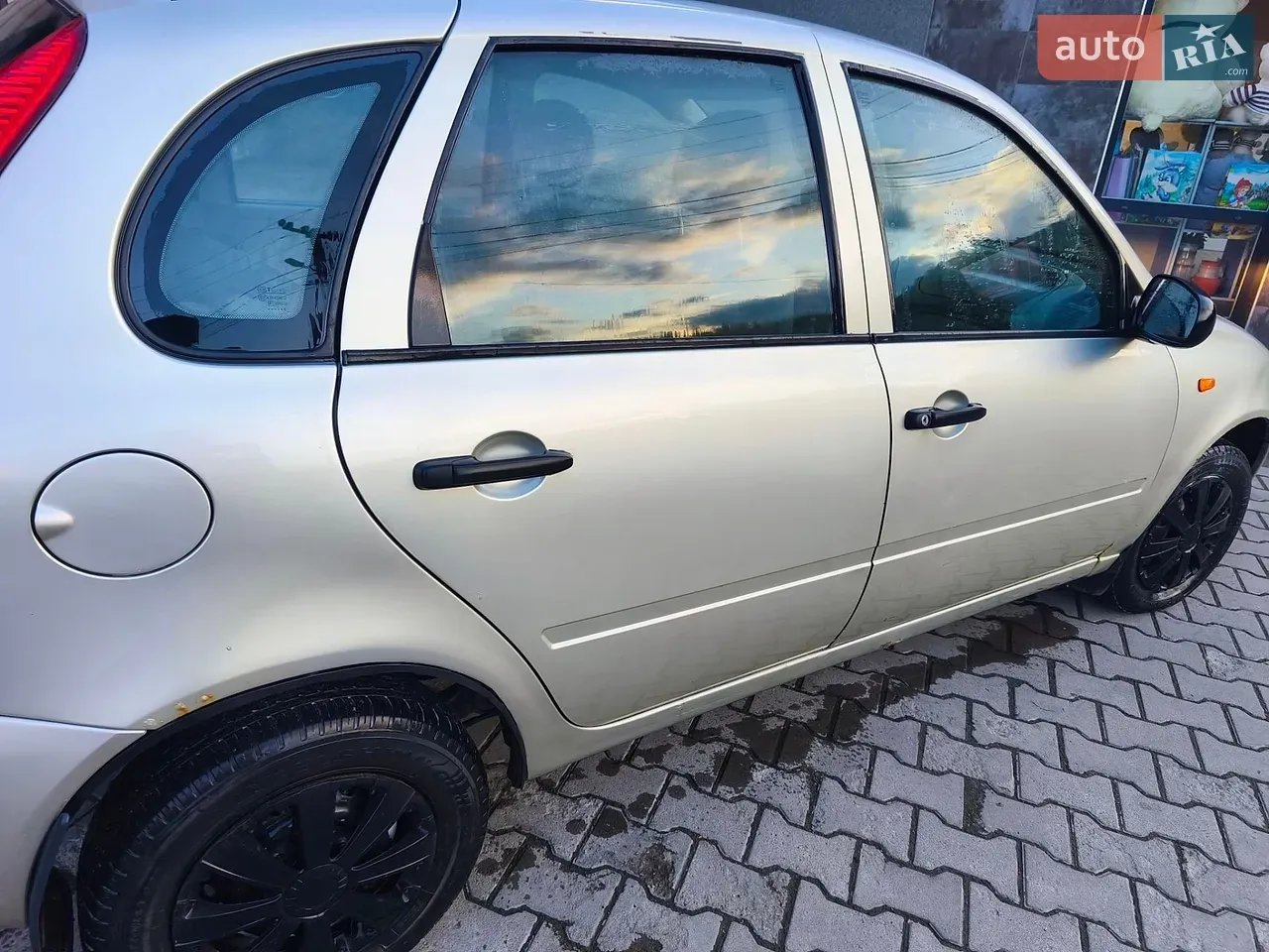 Lada Kalina 2008 photo 4