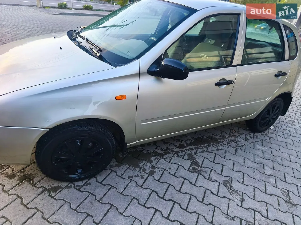 Lada Kalina 2008 photo 5