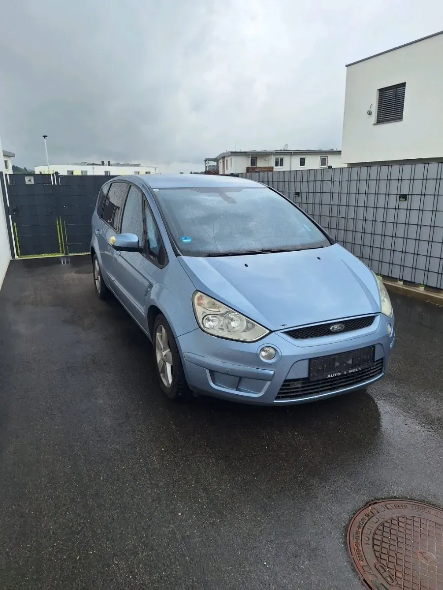 Ford S-Max