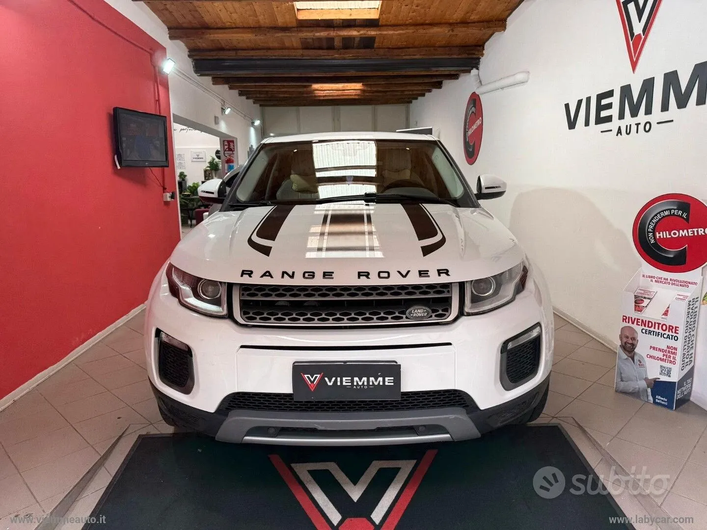 Land Rover Range Rover Evoque 2017 photo 2