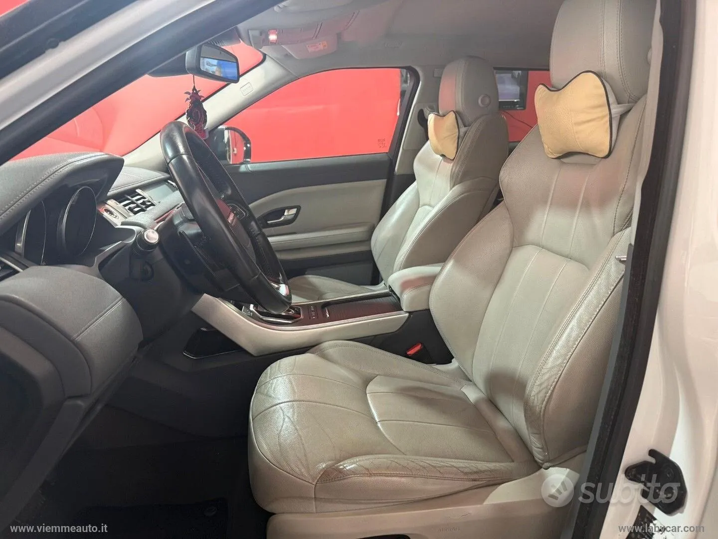 Land Rover Range Rover Evoque 2017 photo 5