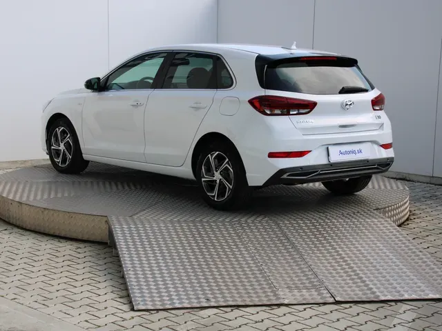 Hyundai I30 2024 photo 2