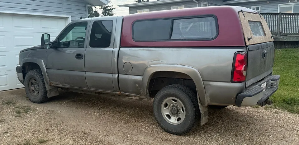 Chevrolet Silverado 2500Hd 2006 photo 4
