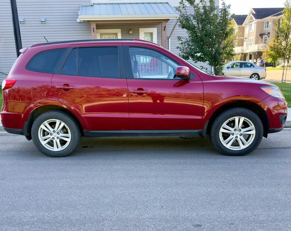 Hyundai Santa Fe 2012 photo 5