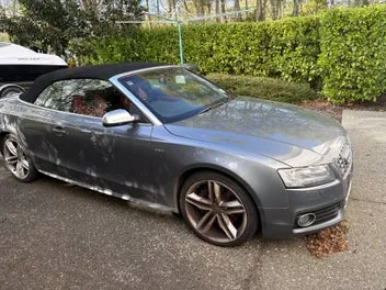 Audi S5 2012 photo 2