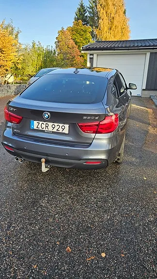 BMW 330D 2018 photo 3