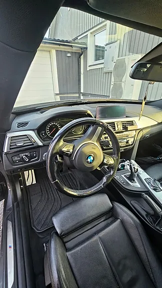 BMW 330D 2018 photo 5