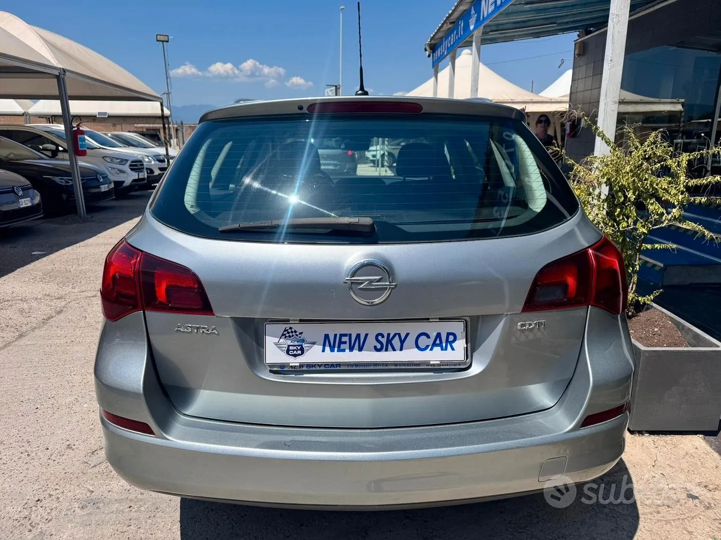 Opel Astra 2011 photo 5
