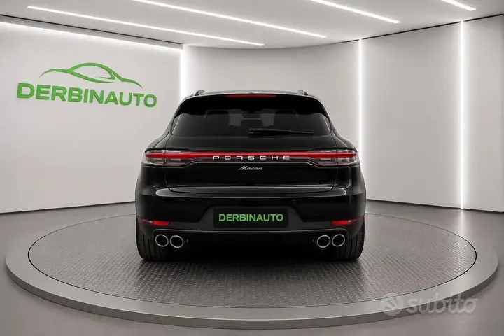 Porsche Macan 2021 photo 2