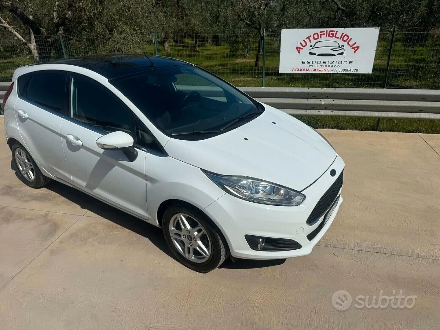 Ford Fiesta 2014 photo 4