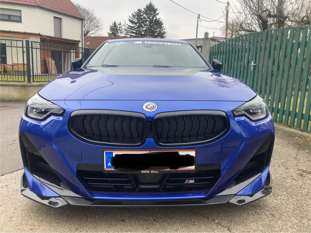 BMW 2 Series 2023 photo 2