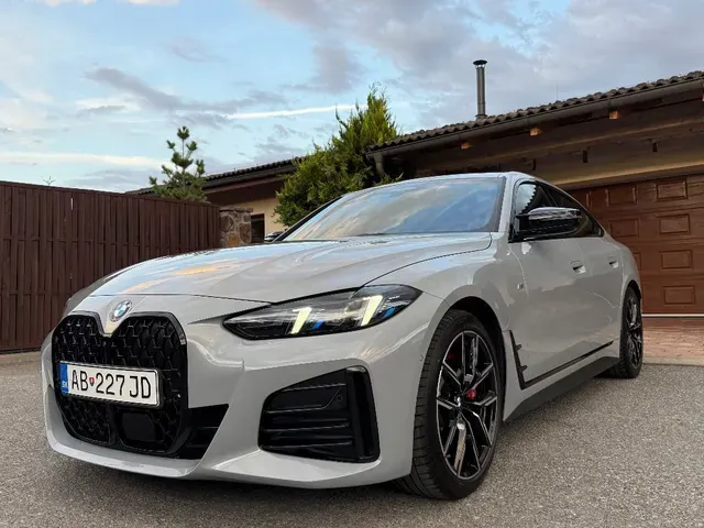 BMW 4 Gran Coupé 2025 photo 2