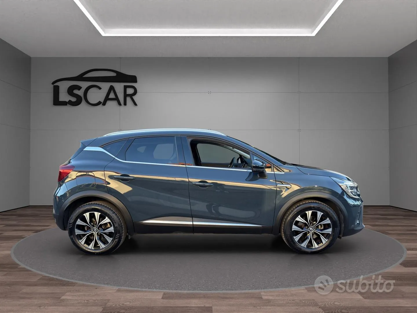 Renault Captur 2023 photo 2
