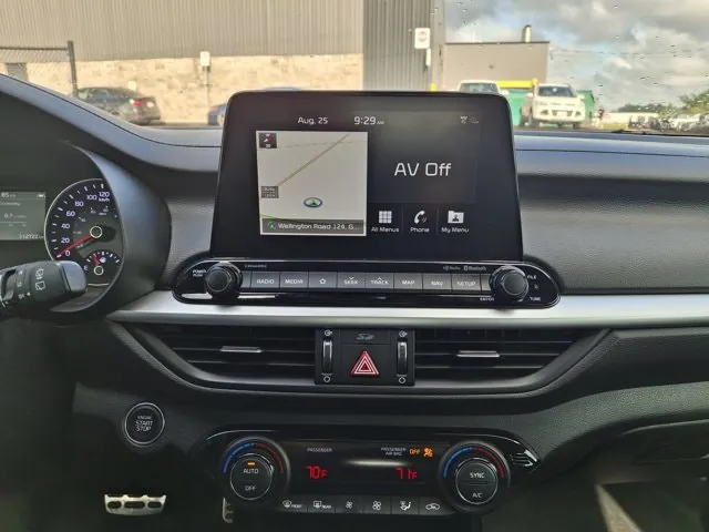 Kia Forte5 2020 photo 4