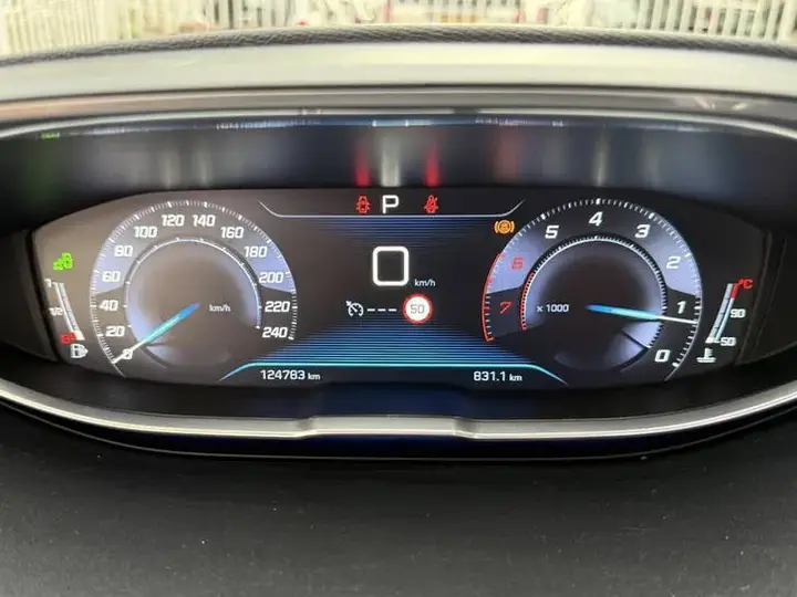Peugeot 3008 2018 photo 3
