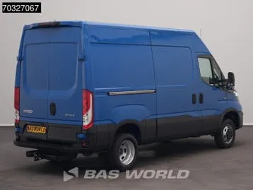 Iveco Daily 2022 photo 2