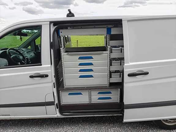 Mercedes-Benz Vito 116 2012 photo 2