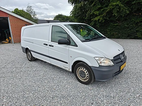 Mercedes-Benz Vito 116 2012 photo 3