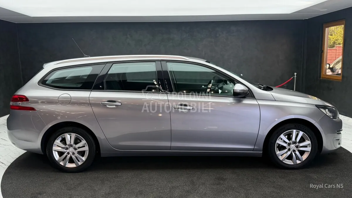 Peugeot 308 2014 photo 4