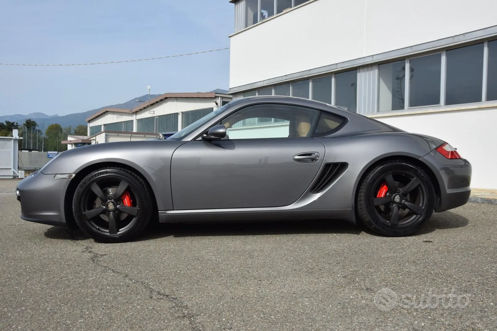 Porsche Cayman 2008 photo 2