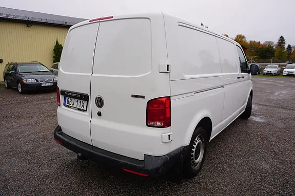 Volkswagen Transporter 2022 photo 3