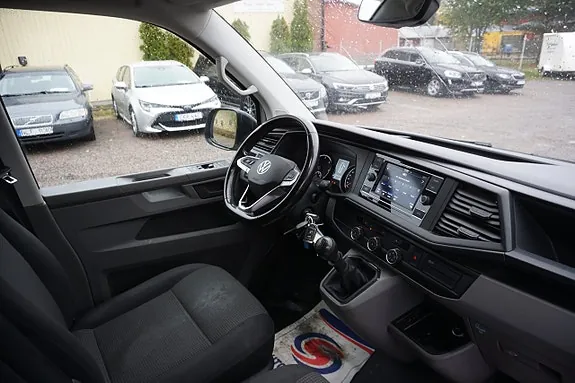 Volkswagen Transporter 2022 photo 5