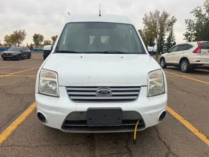 Ford Transit Connect 2011 photo 5