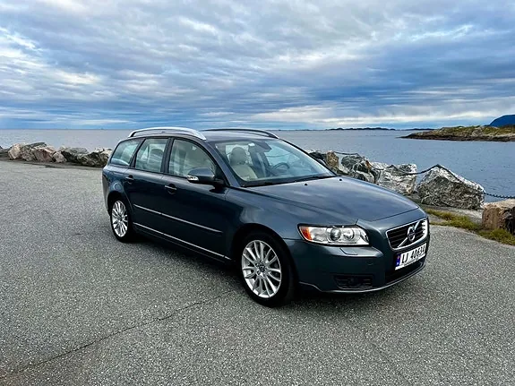 Volvo V50
