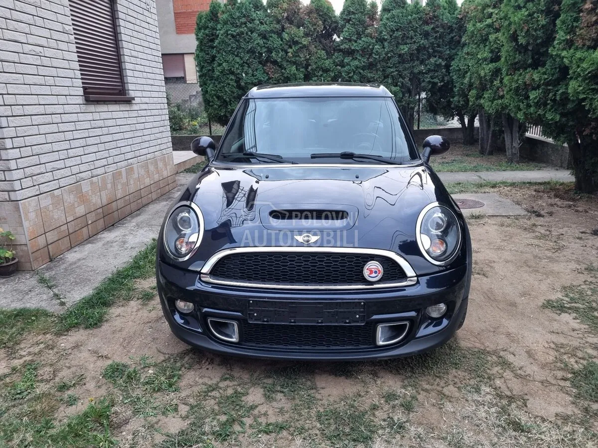 Mini Clubman 2011 photo 2