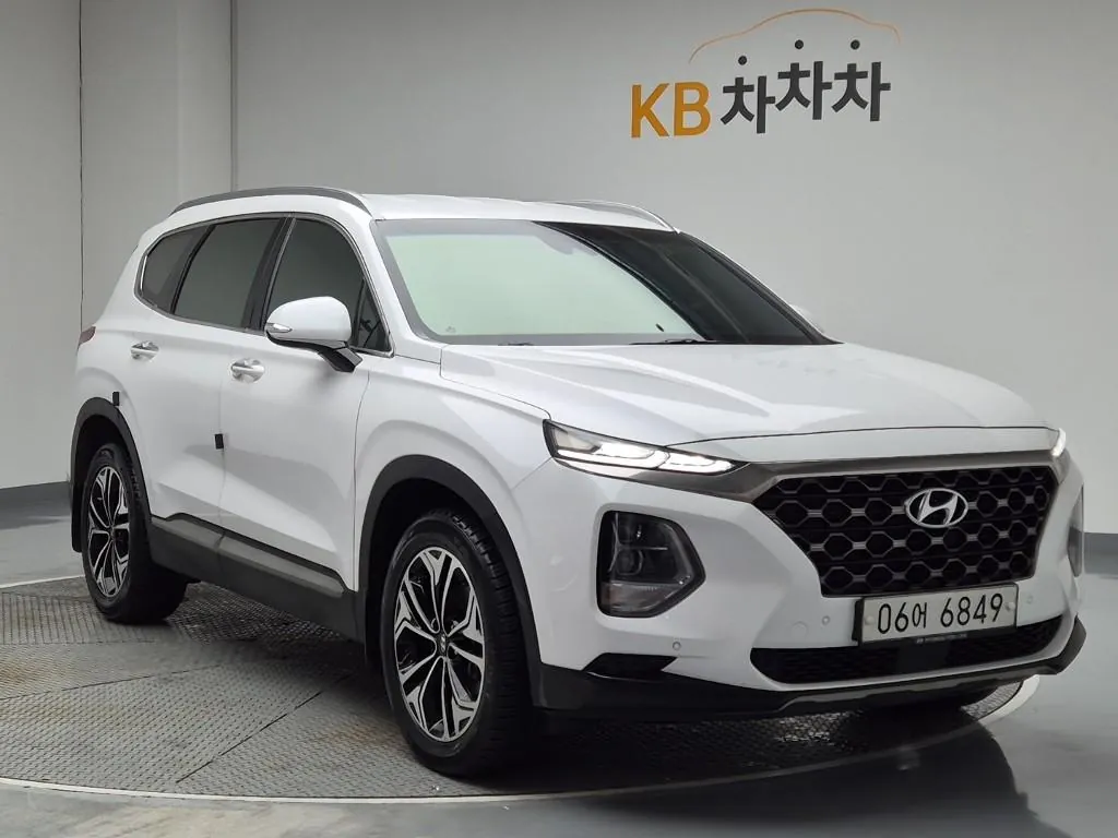 Hyundai Santa Fe 2019 photo 4