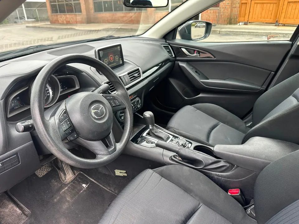 Mazda 3 2016 photo 5