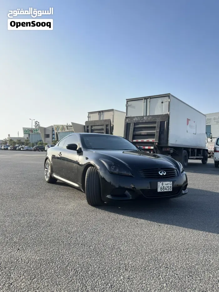 Infiniti G37