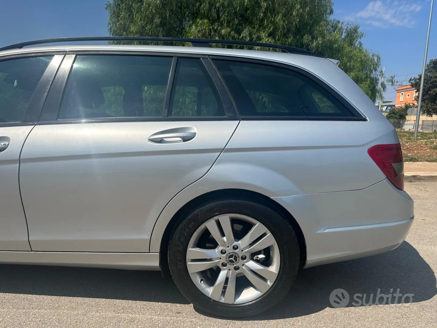 Mercedes-Benz C-Class 2012 photo 4