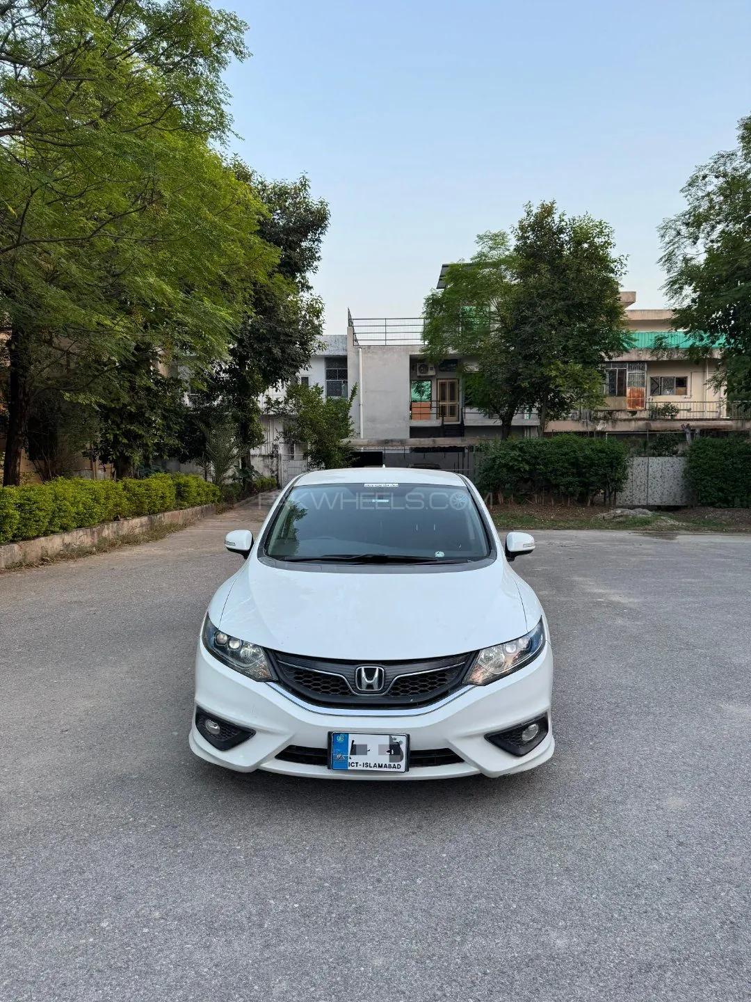 Honda Jade