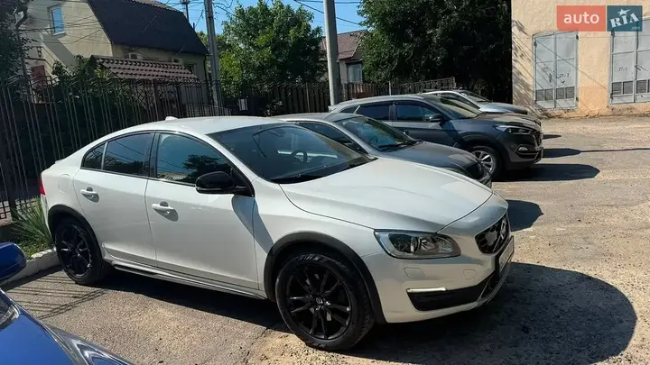 Volvo S60 2017 photo 3