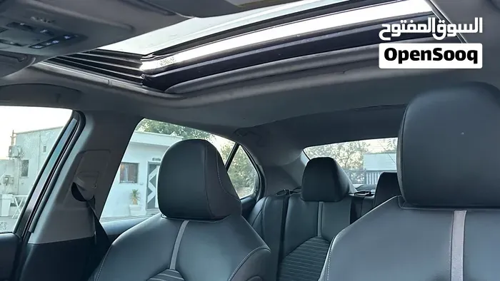 Toyota Camry 2020 photo 2