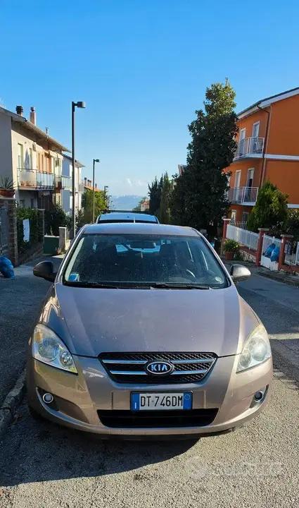 Kia Ceed 2008 photo 2