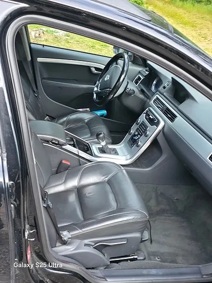 Volvo V70 2013 photo 5