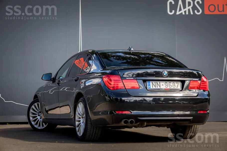 BMW 730 2009 photo 4