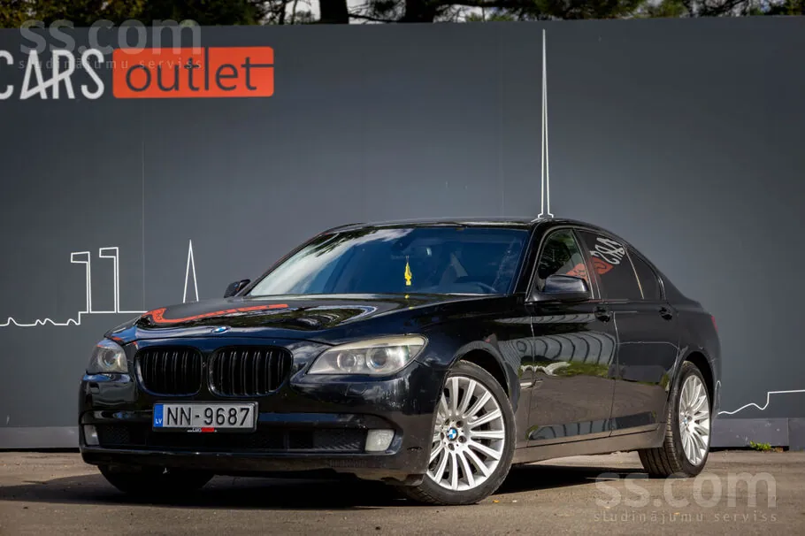 BMW 730