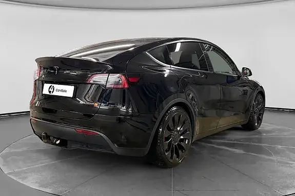 Tesla Model Y 2022 photo 5