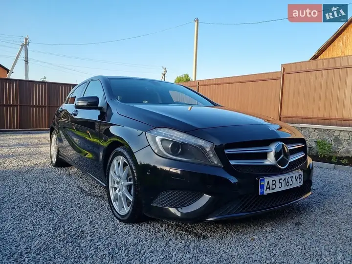 Mercedes-Benz A-Class 2014 photo 2