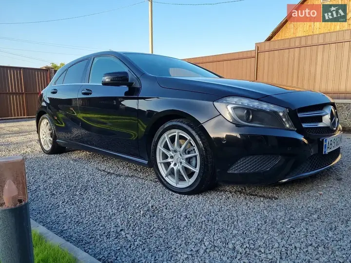 Mercedes-Benz A-Class 2014 photo 3