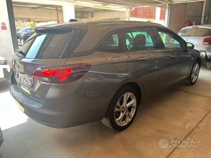 Opel Astra 2021 photo 3